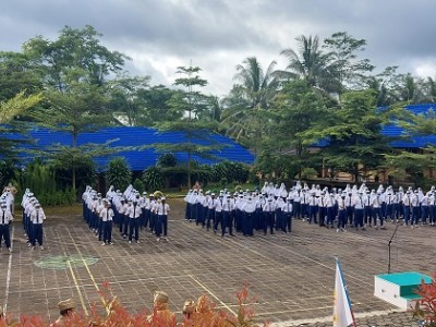 Pelantikan Pengurus OSIS Periode 2021/2022 SMP Negeri 2 Pengadegan