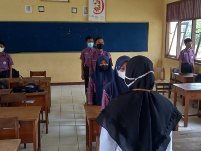 22 Februari 2022 - Pelaksanaan Pembiasaan Menyanyikan Lagu-lagu Nasional