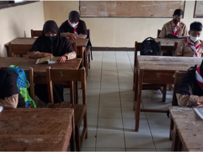 Habituasi Kegiatan Tadarus di SMP Negeri 2 Pengadegan 