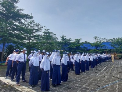 31 Januari 2022 - Pelaksanaan Upacara Bendera SMPN 2 Pengadegan