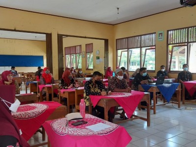 24 Maret 2022 - Sosialisasi dan Pembinaan Sekolah Adiwiyata dari Sekolah Pembina Tingkat Nasional