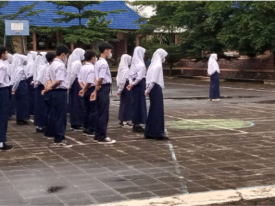 Kegiatan Apel Pagi Menjelang Pembelajaran