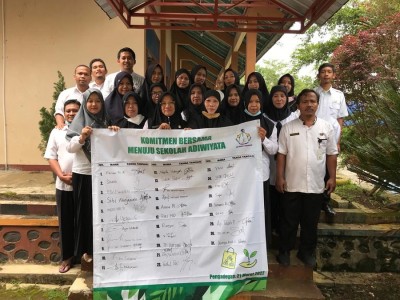 21 Maret 2022 - Komitmen Bersama Menuju Sekolah Adiwiyata