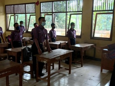 22 Februari 2022 - Pelaksanaan Pembiasaan Menyanyikan Lagu-lagu Nasional